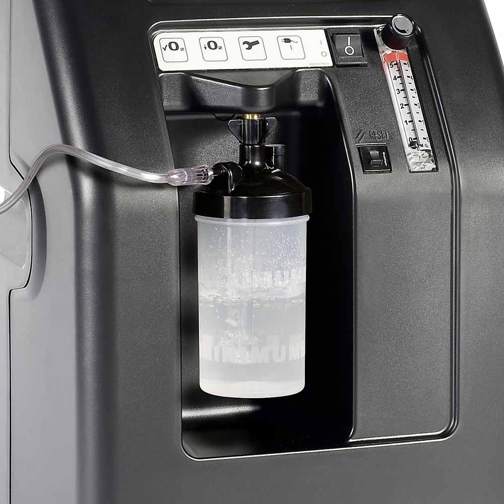 Home-use oxygen concentrator with OSD monitoring system