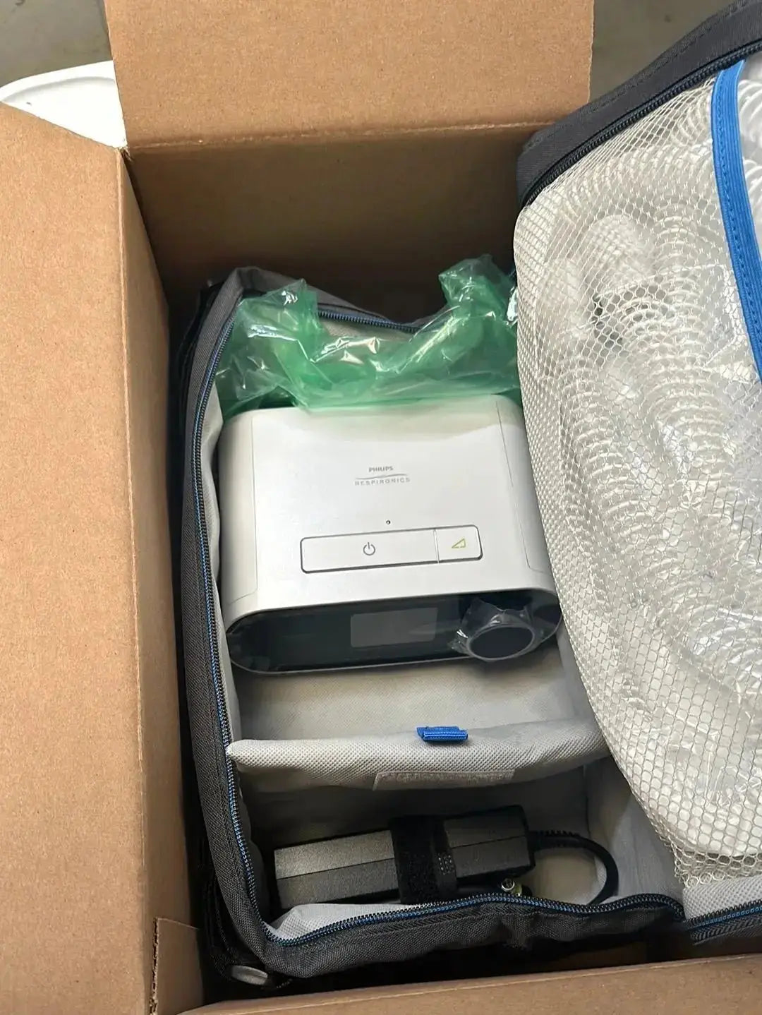 Philips Respironics Dreamstation BiPAP ST30 GB Auto CPAP Machine (2022) New in box - SelfiMed UK