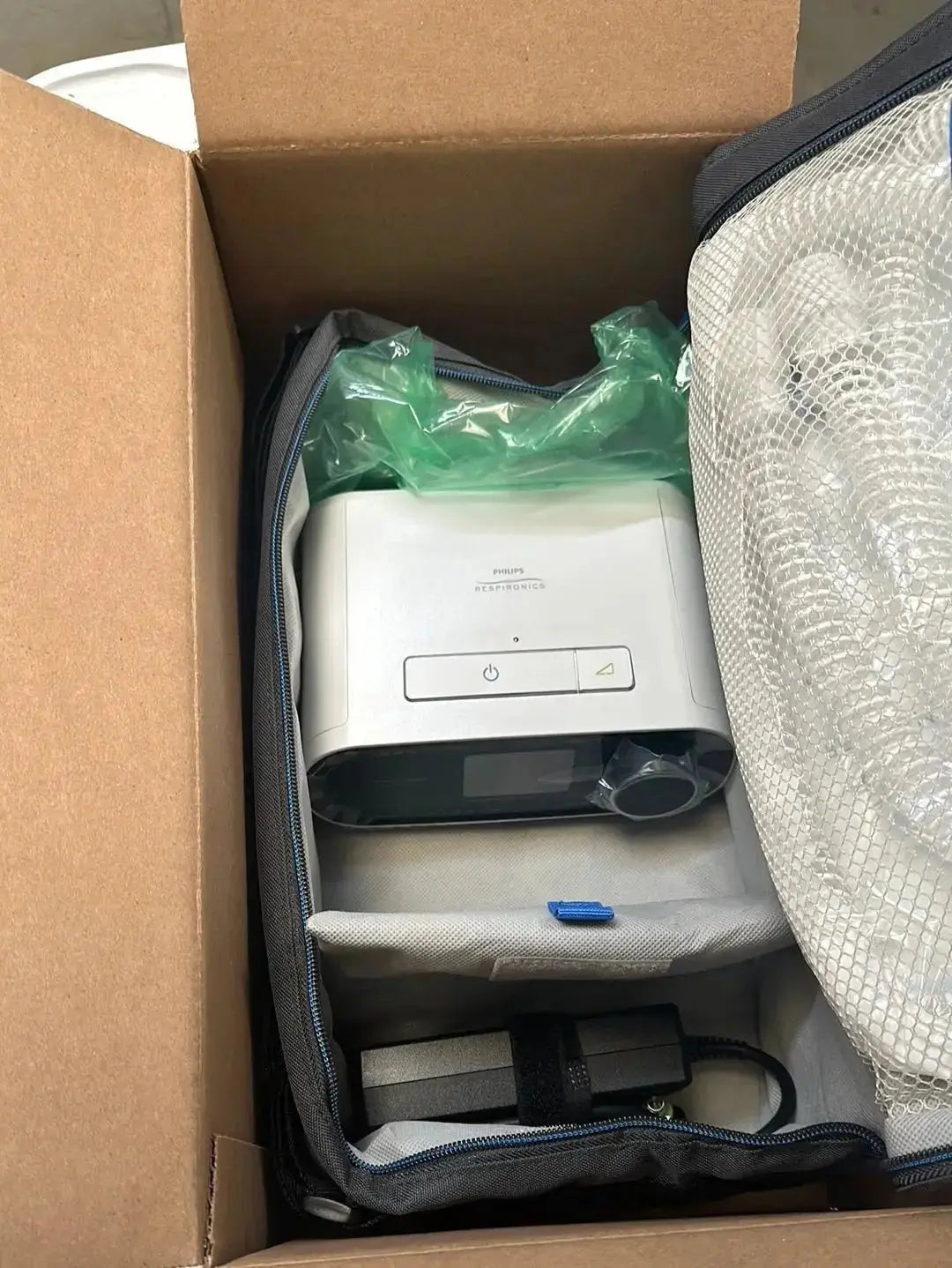Philips Respironics Dreamstation BiPAP ST30 GB Auto CPAP Machine (2022) New in box - SelfiMed UK